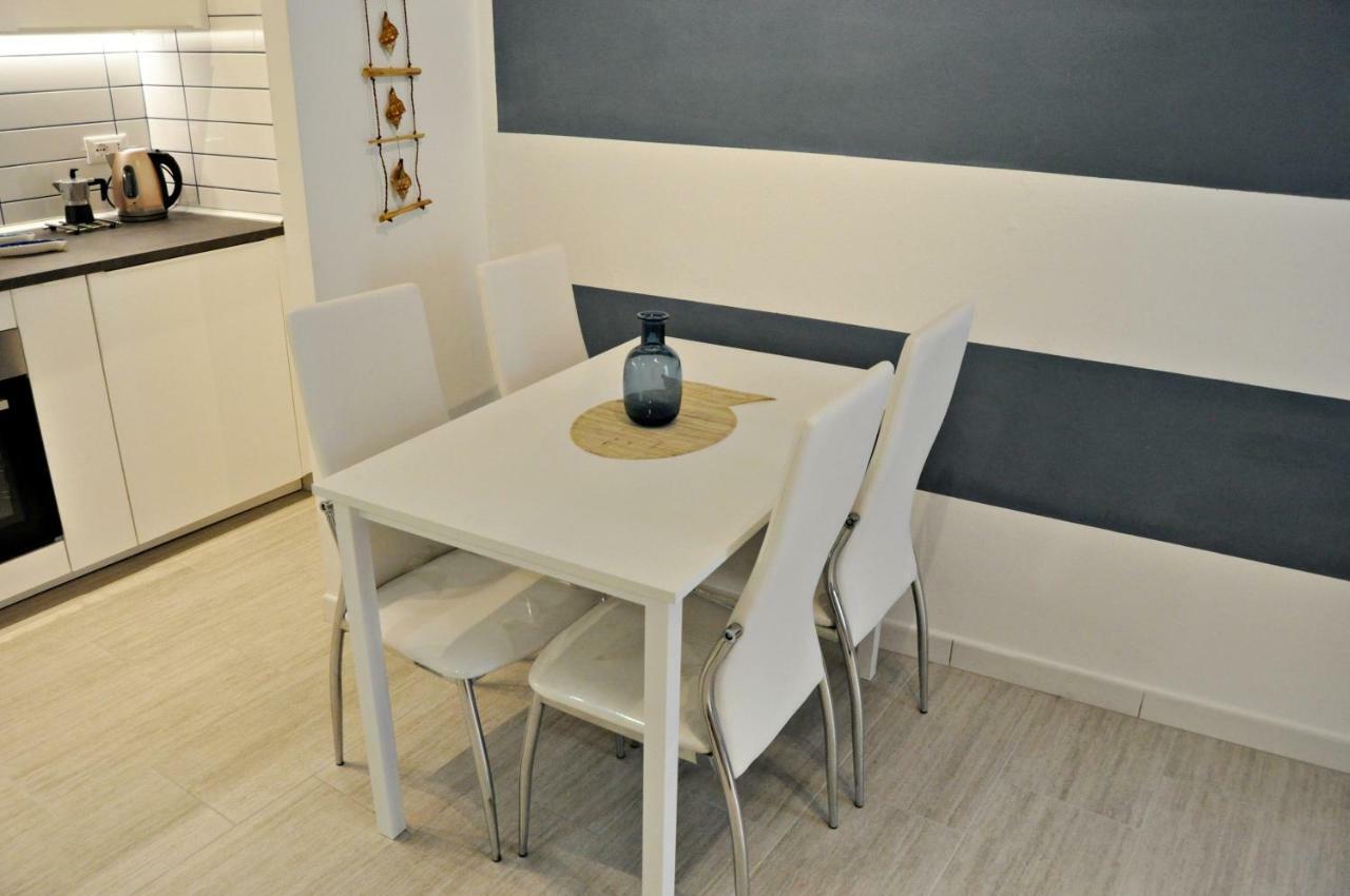 Nibea Suite Μαναρόλα Εξωτερικό φωτογραφία